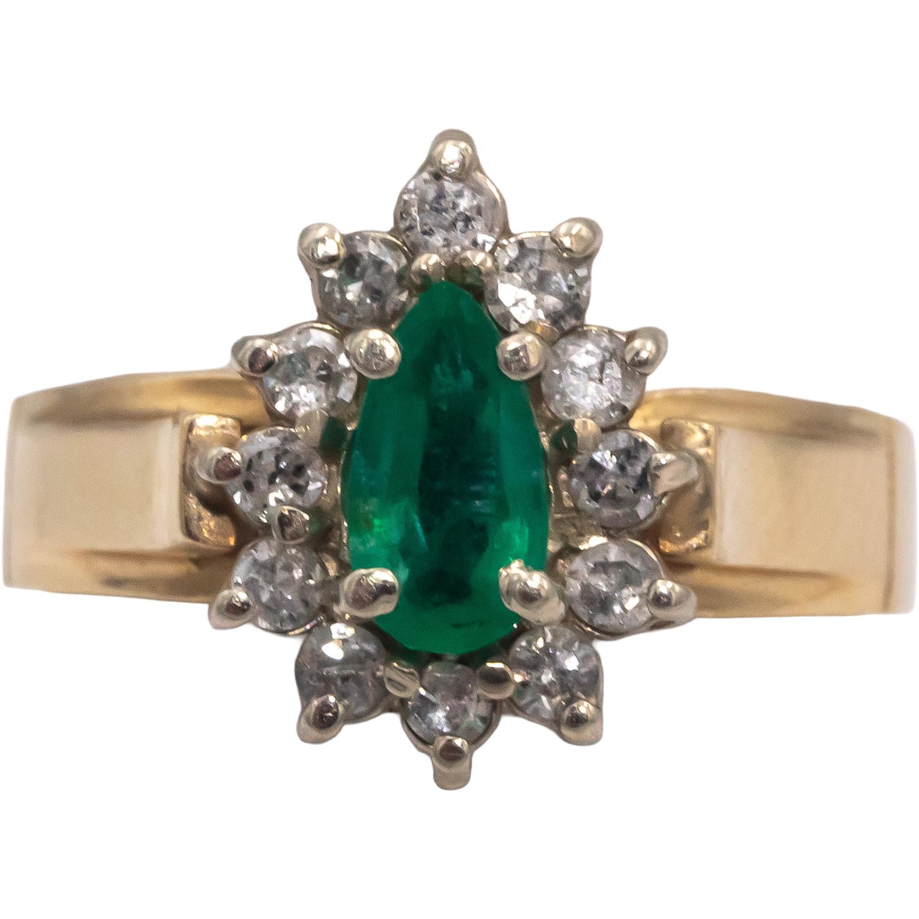 Emerald and Diamond 14k Yellow Gold Halo Cocktail Ring 0.65CT Size 6
