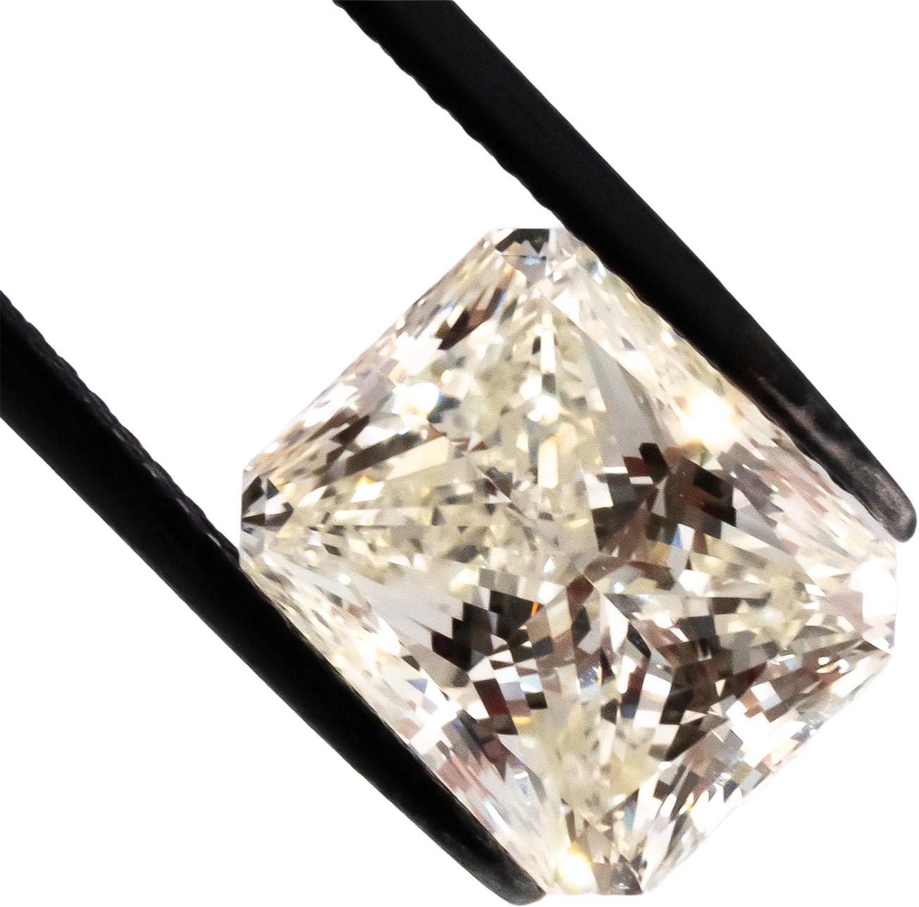GIA Certified SI1/K Radiant Cut Diamond Loose Stone 5.09CT
