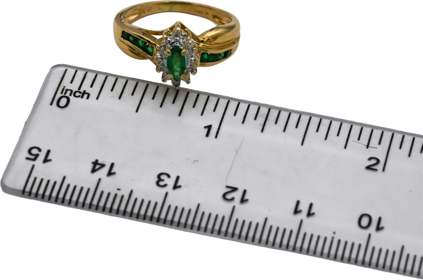 10K Yellow Gold Emerald Ring 0.35CT Size 5 w/ Diamond Accents