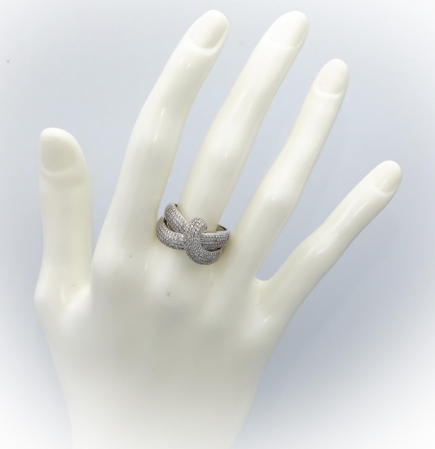14k White Gold Round Diamond Cluster Crossover Ring 1.0CT Size 7