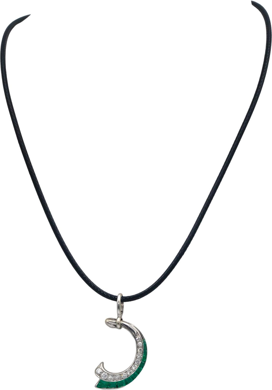 Vintage Antique Palladium Diamond and Emerald Abstract Pendant Necklace 1.0CT