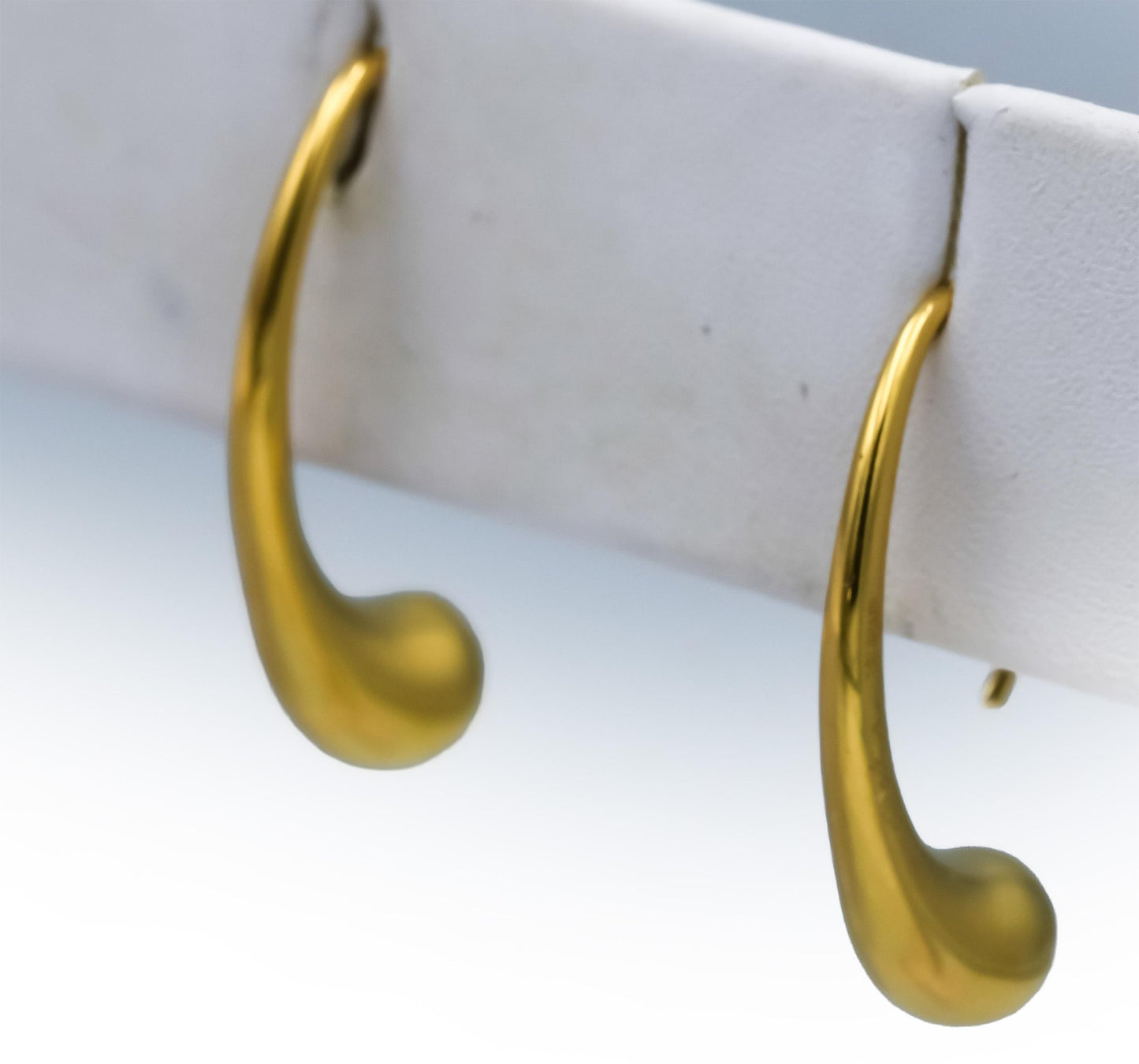 TIFFANY & CO. 18k Yellow Gold Elsa Peretti Tear Drop Dangle Earrings w/ Pouch