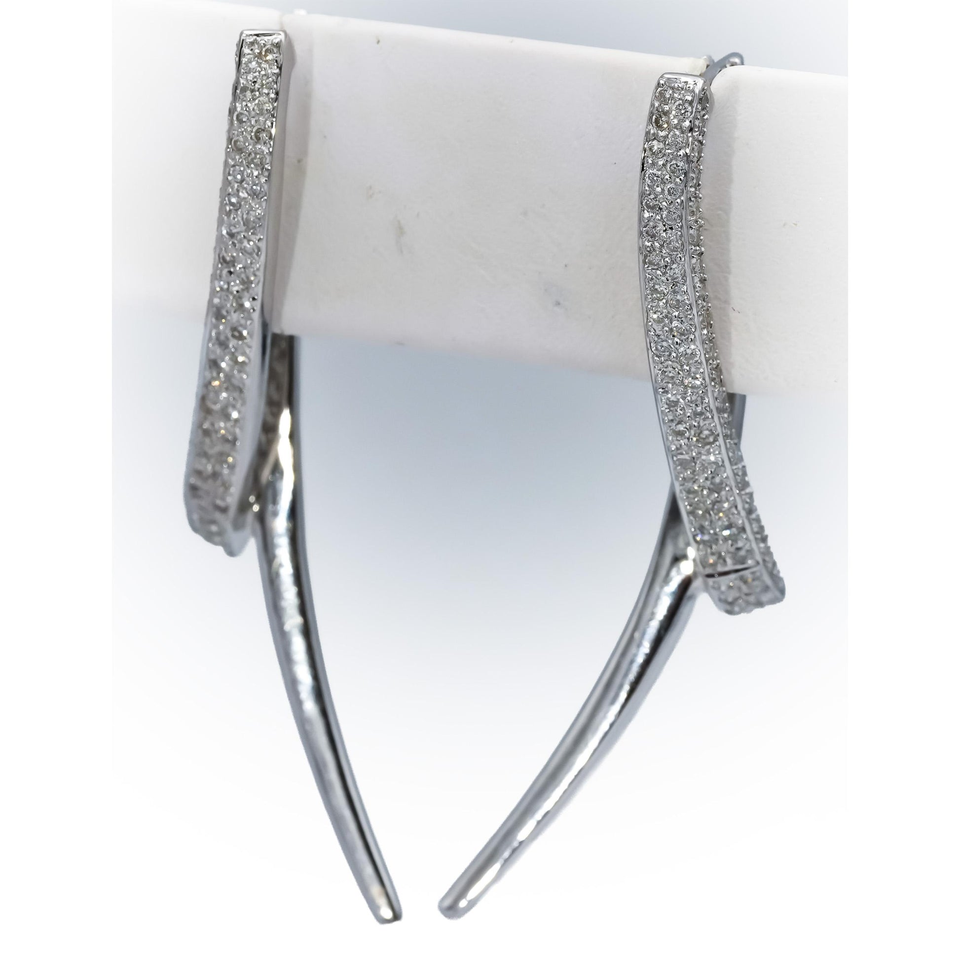 18k White Gold Round Diamond Abstract Ribbon Dangle Earrings 0.95CT