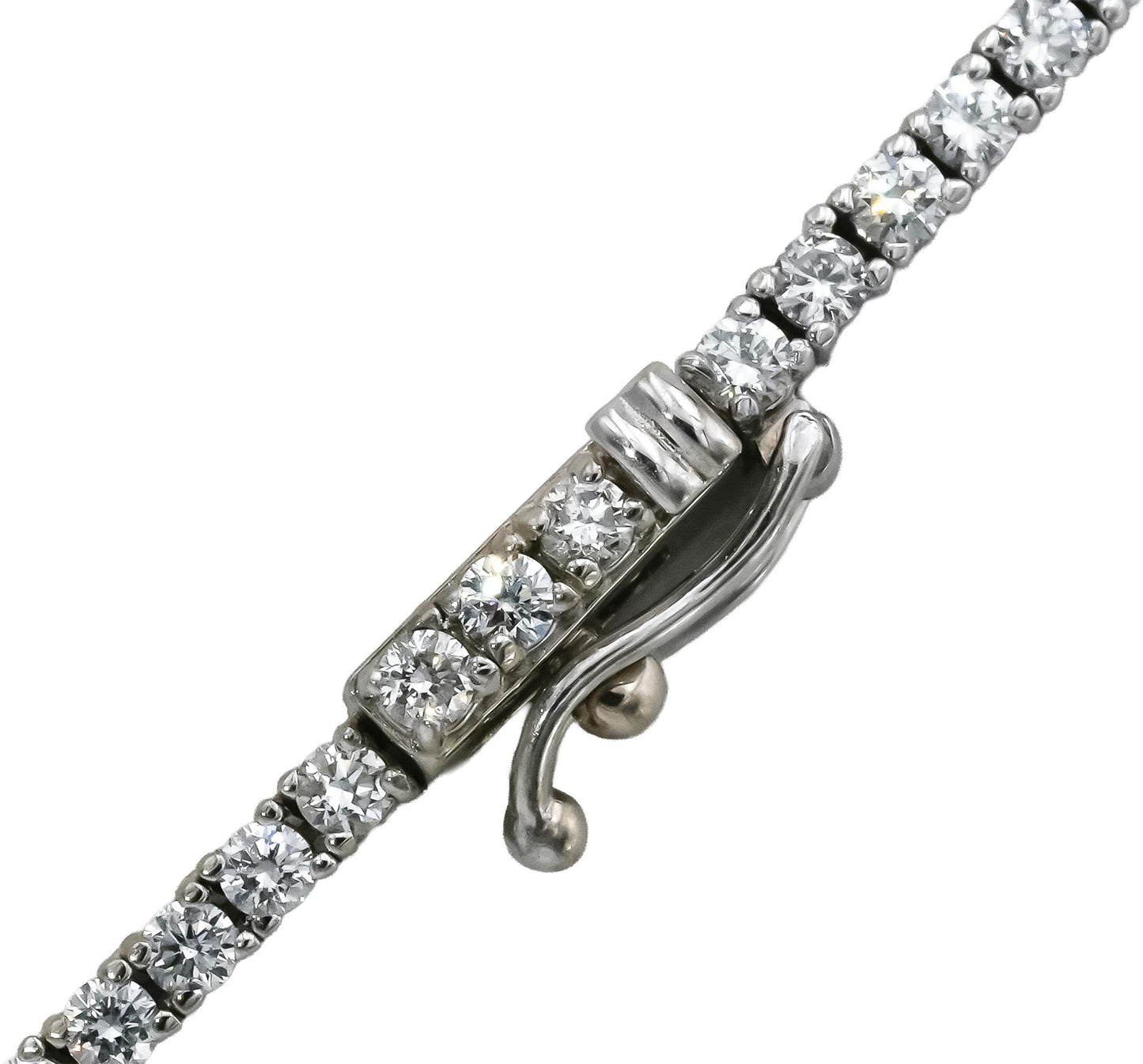 14k White Gold VS Round Diamond Tennis Necklace 5.72CT
