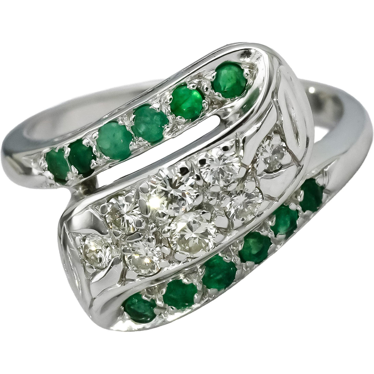14k White Gold VS Round Diamond and Emerald Cocktail Ring 0.55CT Size 4.75