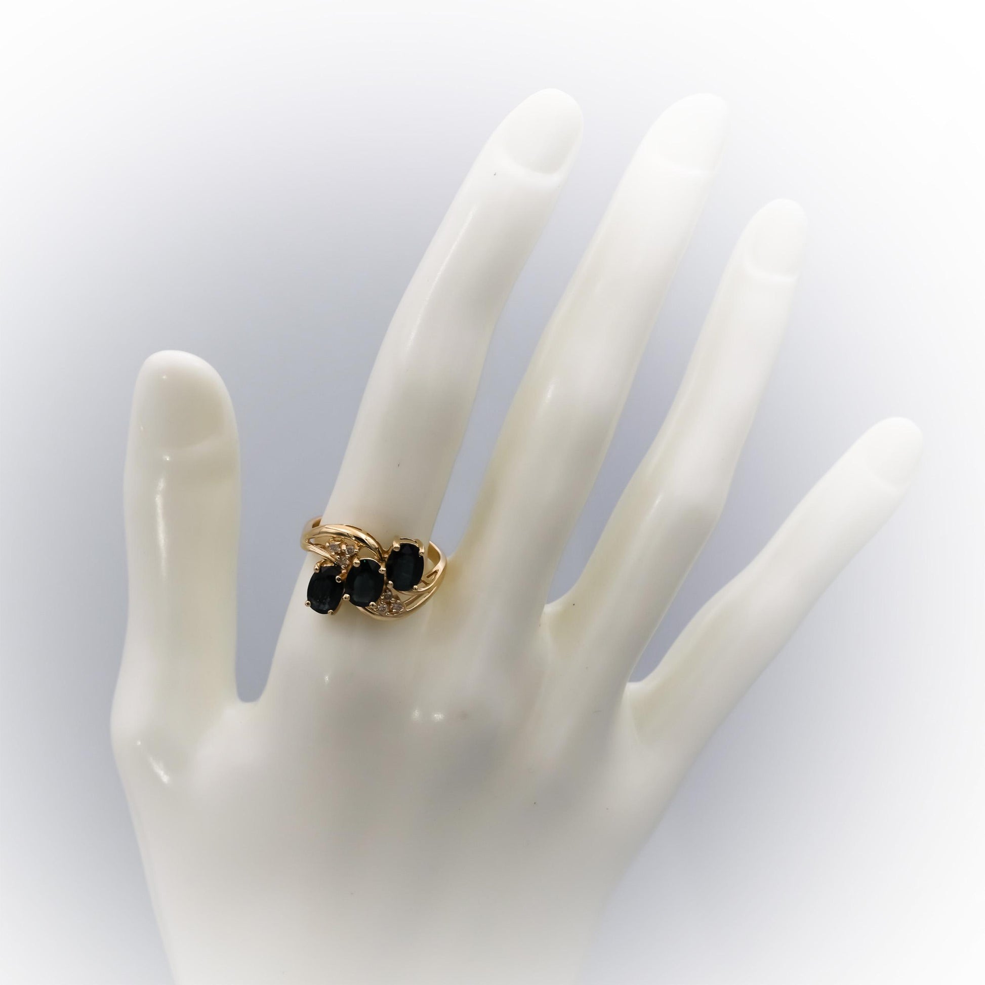 14k Yellow Gold Oval Sapphire and Round Diamond Ring 2.56CT Size 8