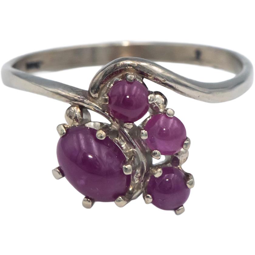 10k White Gold 0.50CT Cabochon Cut Ruby Ring Size 8.5