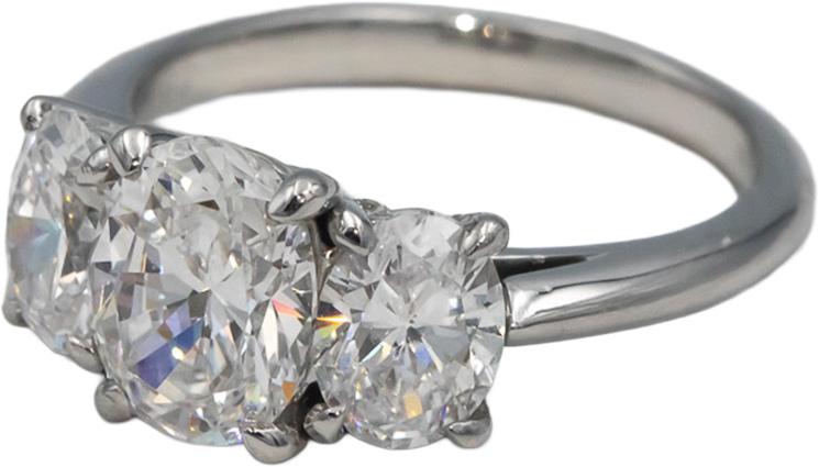 TIFFANY & CO. GIA Certified Platinum Oval Cut Diamond Engagement Ring 2.21CT