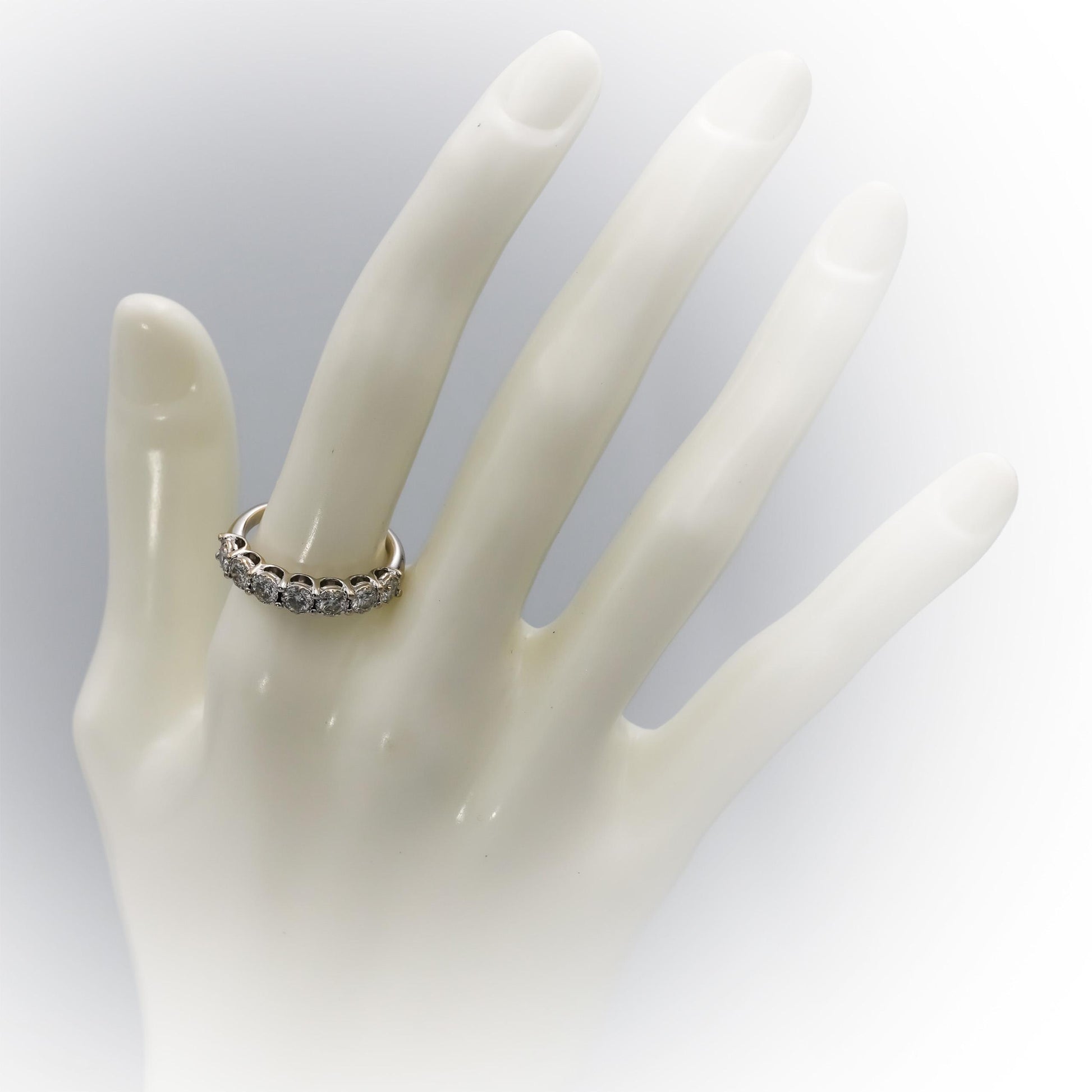 14k White Gold Round Diamond Seven Stone Band Ring 1.0CT Size 7.25