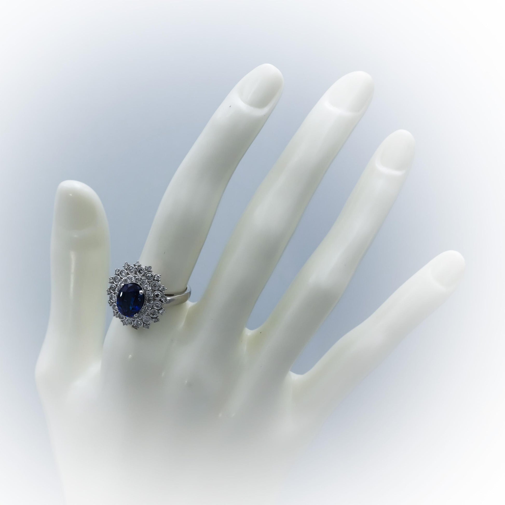 14k White Gold Diamond and Tanzanite Cocktail Ring 3.0CT Size 6