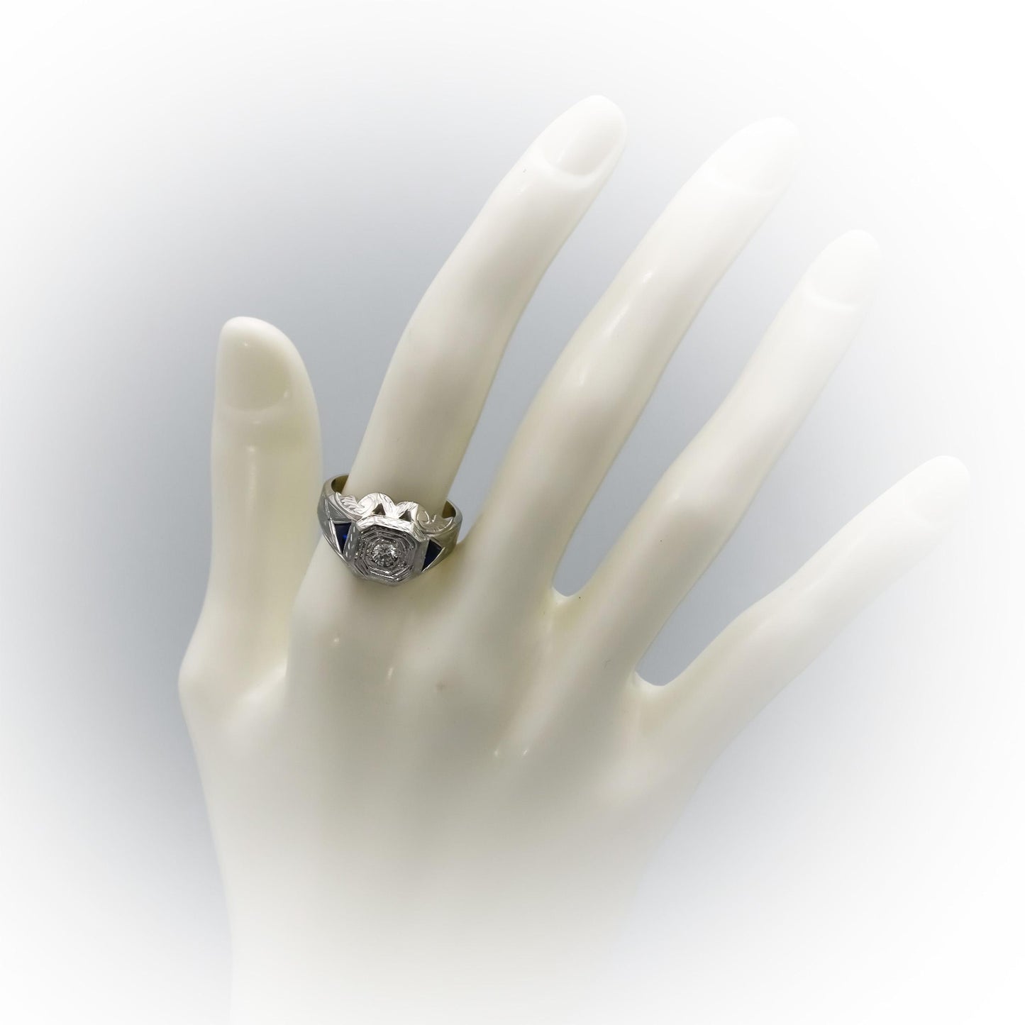 Antique 18k White Gold Diamond and Sapphire Cocktail Ring 0.15CT Size 8