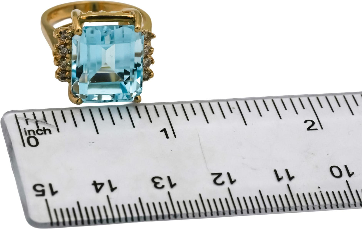 14k Yellow Gold Diamond and Blue Topaz Cocktail Ring 0.25CT Size 6.5