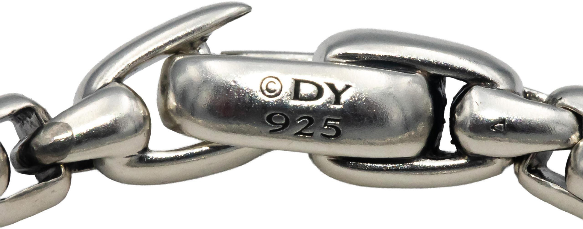 DAVID YURMAN Sterling Silver Chevron Cross Crucifix Pendant Necklace