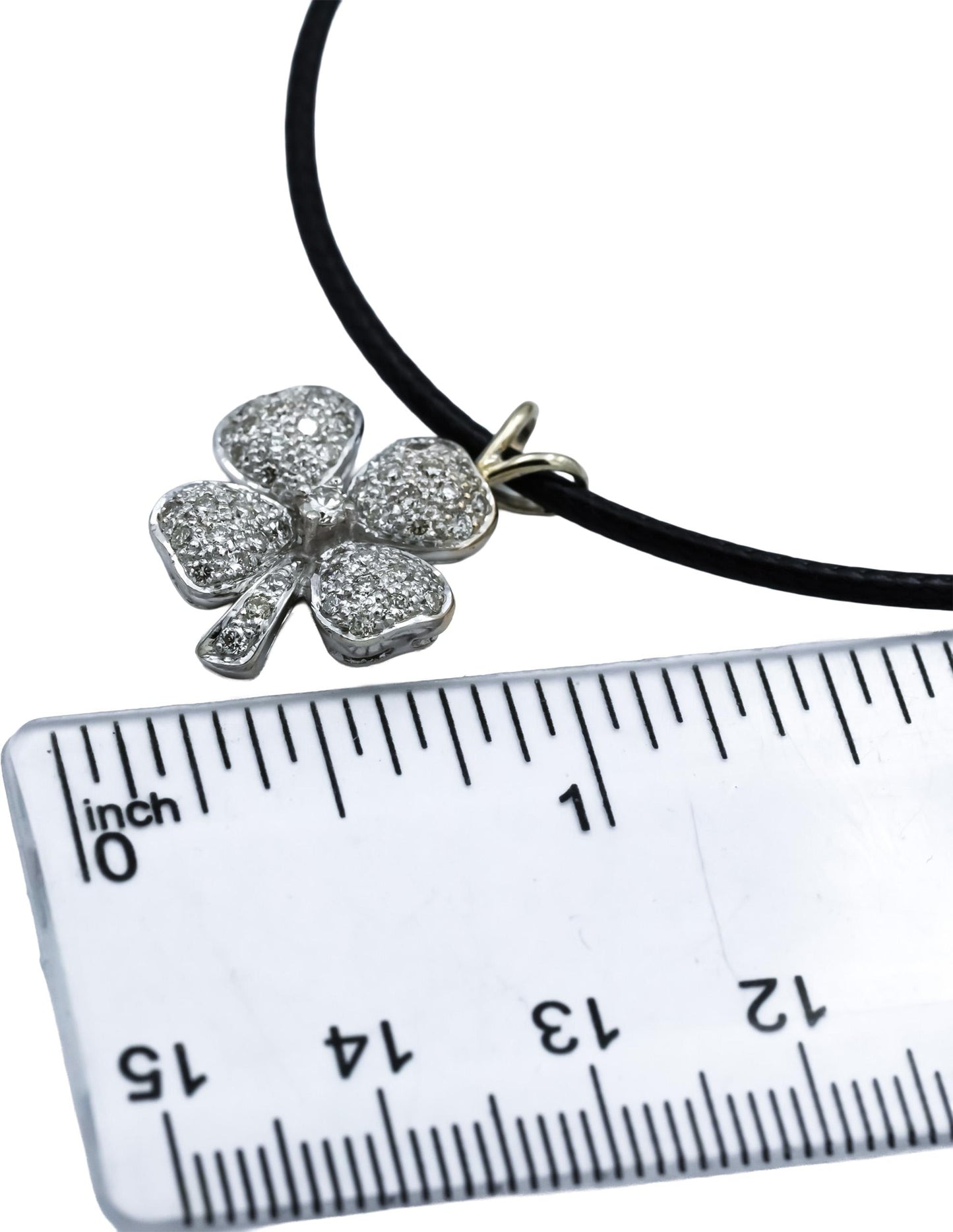 18k White Gold Round Diamond Cluster Four Leaf Clover Pendant Necklace 0.75CT