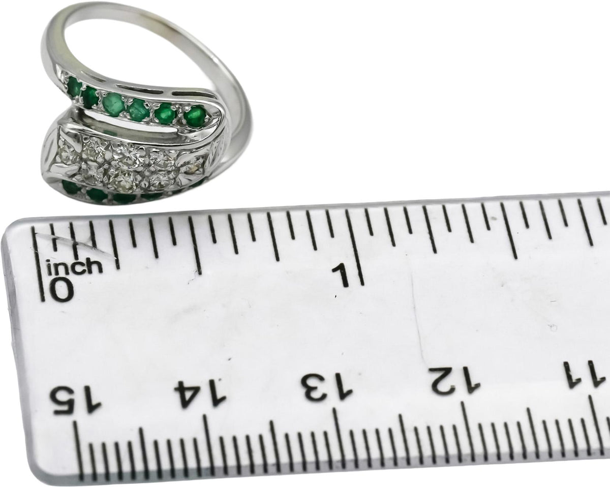 14k White Gold VS Round Diamond and Emerald Cocktail Ring 0.55CT Size 4.75