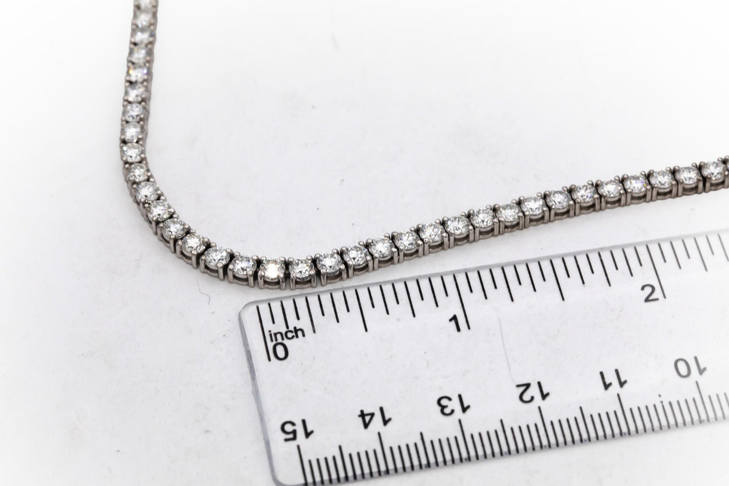 14k White Gold VS Round Diamond Tennis Necklace 15.10CT