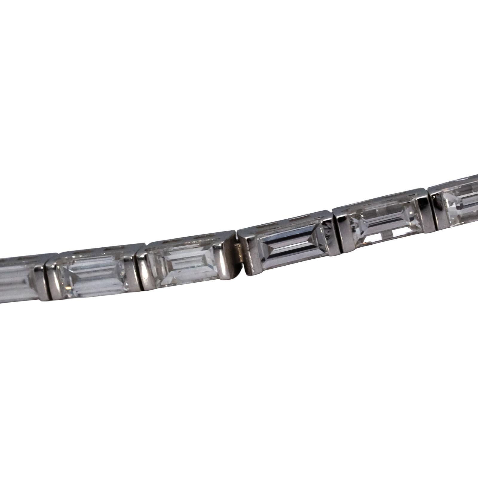 14k White Gold VS Emerald Cut Diamond Tennis Bracelet 3.94CT