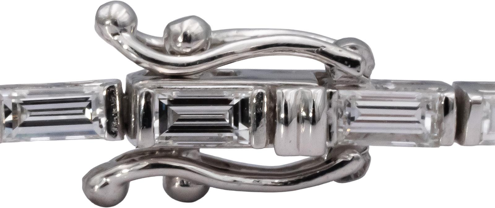 14k White Gold VS Emerald Cut Diamond Tennis Bracelet 3.94CT