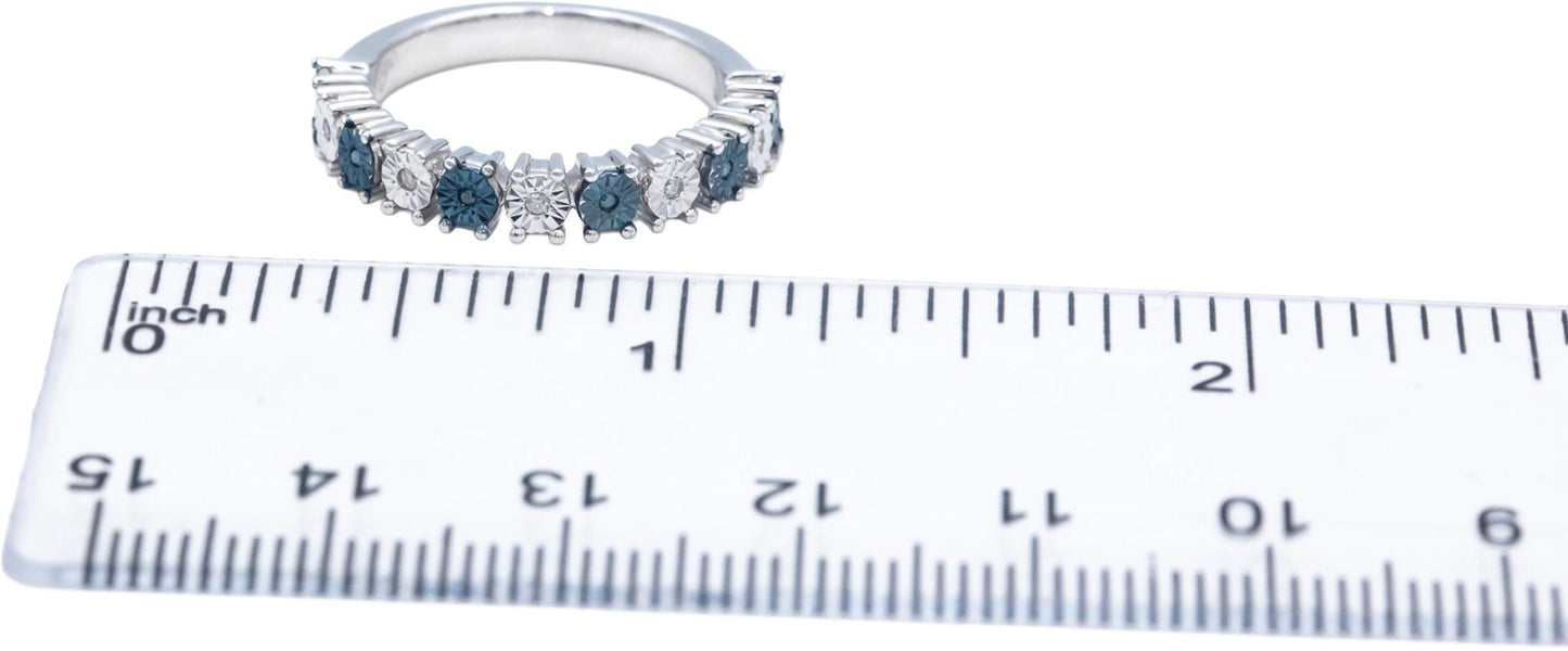 14k White Gold 0.05CT White and Blue Diamond Illusion Setting Band Ring Size 6