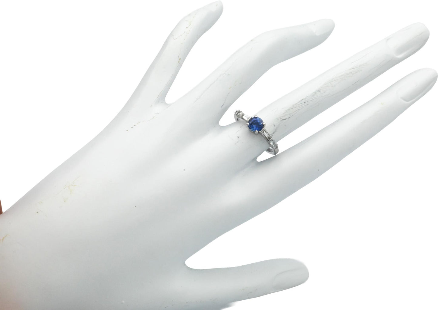 14k White Gold 0.83CT Diamond and Vibrant Medium Blue Sapphire Ring Size 5.75