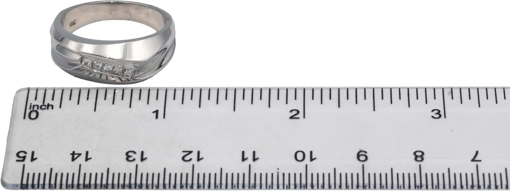 18k White Gold 0.25CT Round Cut Diamond Five Stone Wedding Band Ring Size 9.75