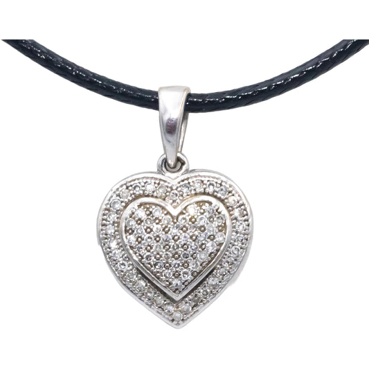 10k White Gold VS Round Cut Diamond Cluster Heart Pendant Necklace 0.25CT