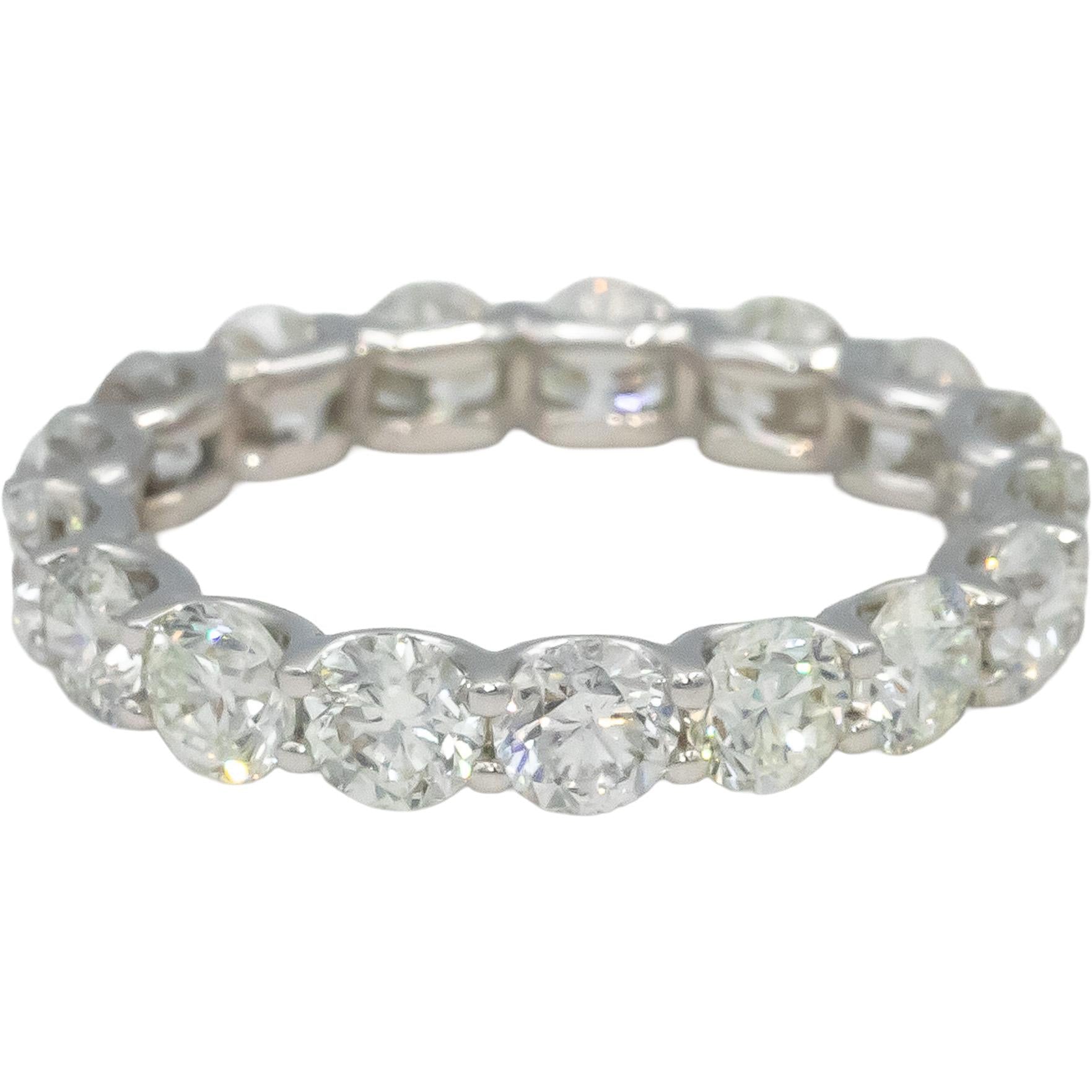 18k White Gold VS Round Diamond Shared Prong Eternity Band Ring 4.05CT Size 7.25