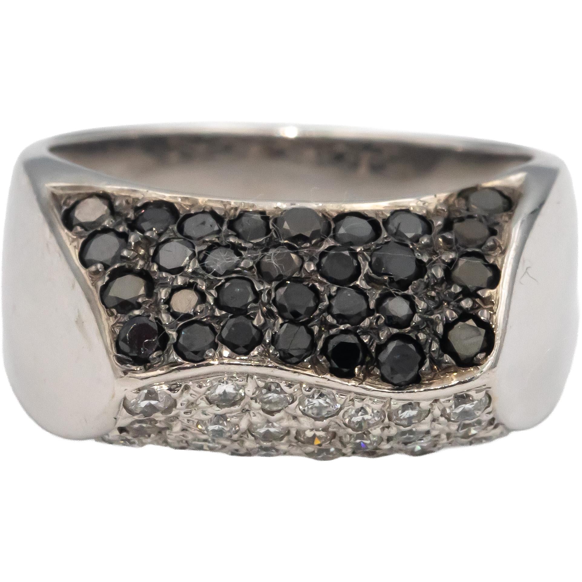 LE VIAN 18k White Gold White and Black Round Diamond Cluster Ring 1.0CT Size 7