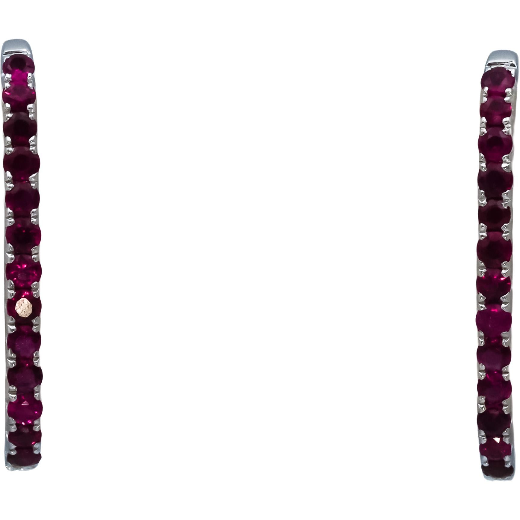 18k White Gold Round Ruby Stud Earrings 0.60CT