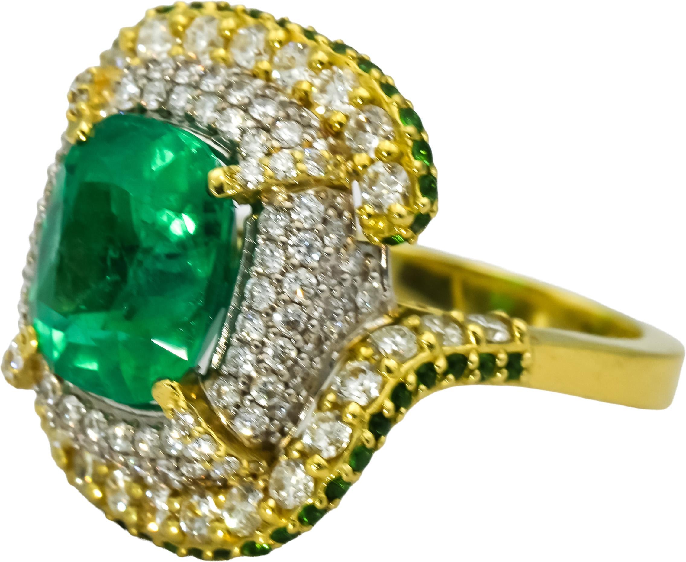 STAMBOLIAN 18k Yellow Gold Emerald and VS Diamond Cocktail Ring 10.50CT Size 8