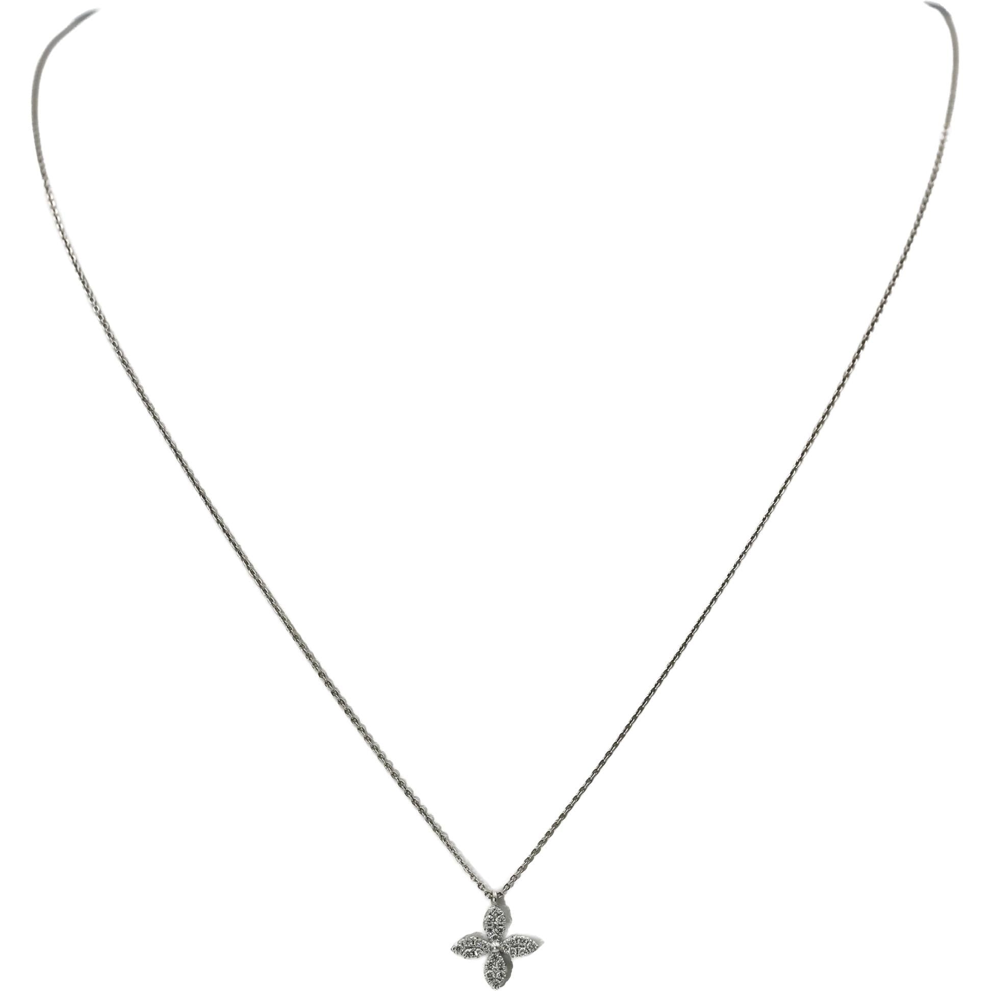 14k White Gold Round Diamond Flower Pendant Necklace 0.10CT