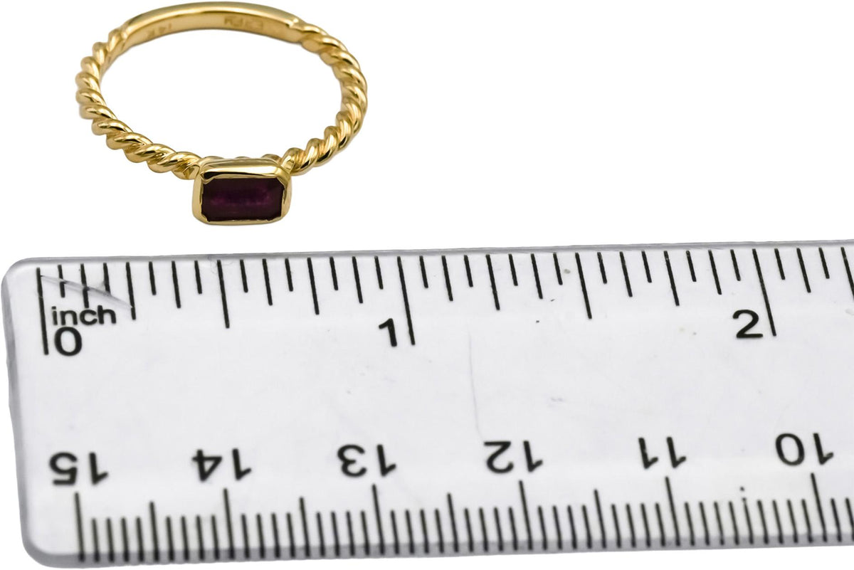 EFFY 14k Yellow Gold Emerald Cut Ruby Solitaire Ring 0.50CT Size 6.75