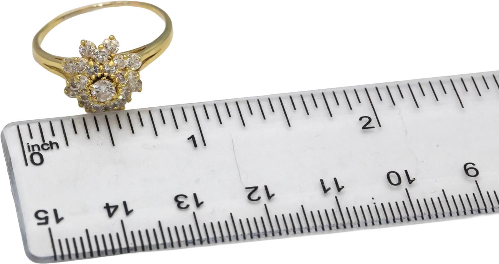 18k Yellow Gold VS Round Diamond Cluster Cocktail Ring 1.0CT Size 9