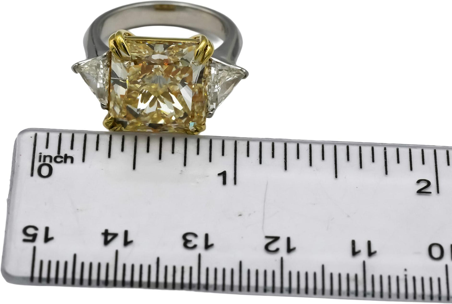 GIA Platinum & 18k Gold VS2/S-T Radiant Cut Diamond Ring 13.01CT w/ 11.51CT