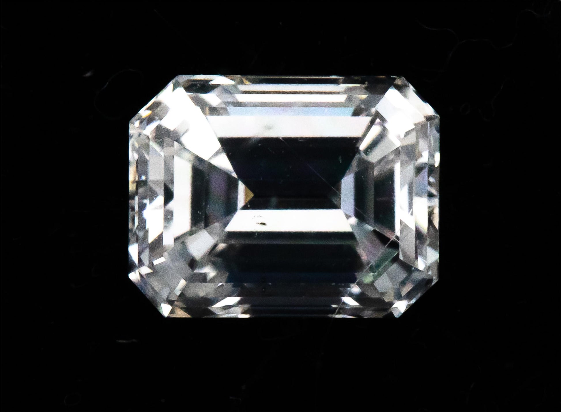 GIA Certified 0.70CT SI1/D Emerald Cut Diamond Loose Stone w/ Report