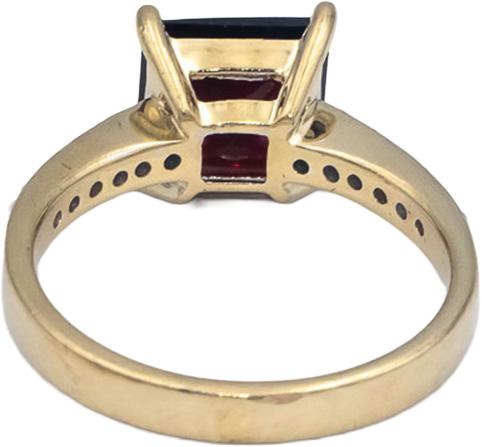 10k Yellow Gold 0.15CT Diamond and Red Glass Stone Ring Size 7
