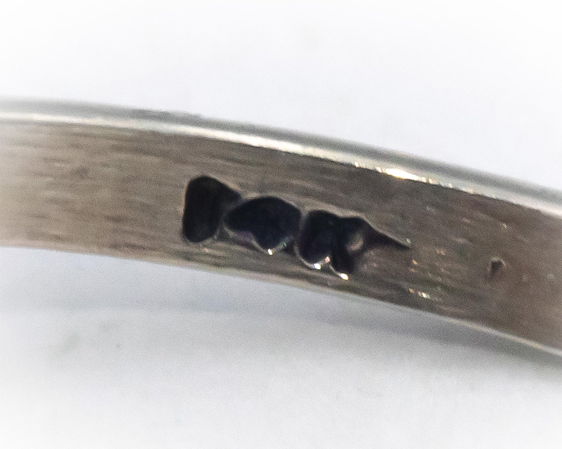 10k White Gold 0.50CT Cabochon Cut Ruby Ring Size 8.5
