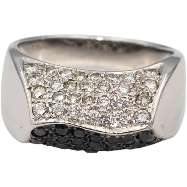 LE VIAN 18k White Gold White and Black Round Diamond Cluster Ring 1.0CT Size 7