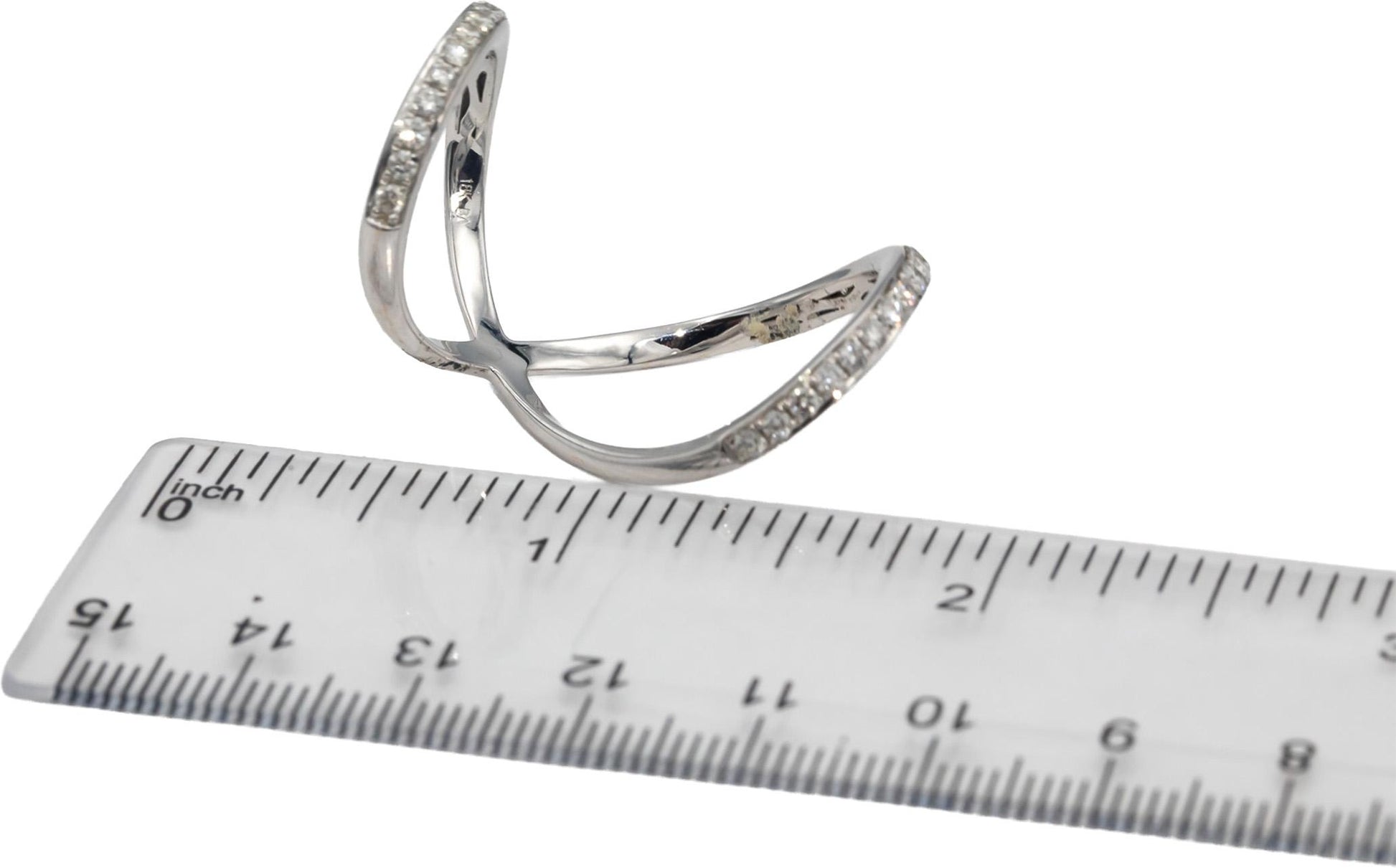 18k White Gold Round Diamond Criss Cross Infinity Ring 0.65CT Size 6.5