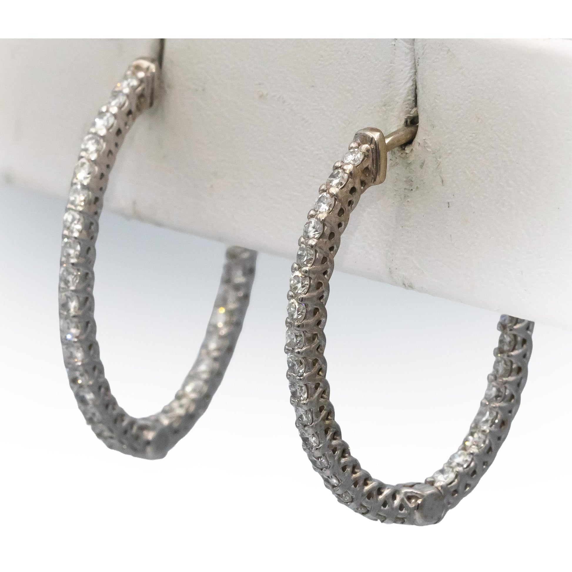 14k White Gold VS Round Diamond Inside Out Oval Hoop Earrings 1.20CTW