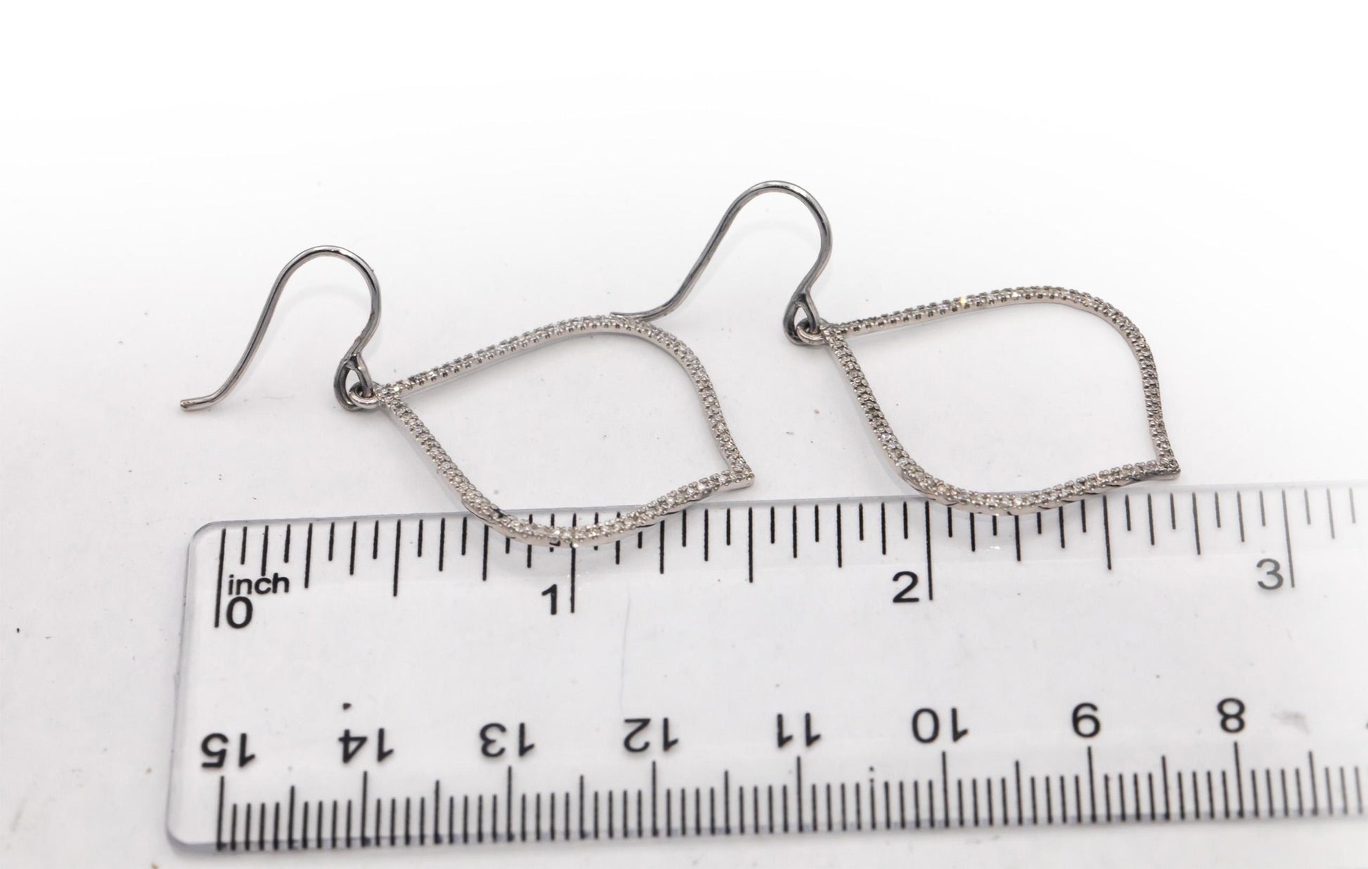 14k White Gold Round Diamond Drop Dangle Earrings 0.12CT