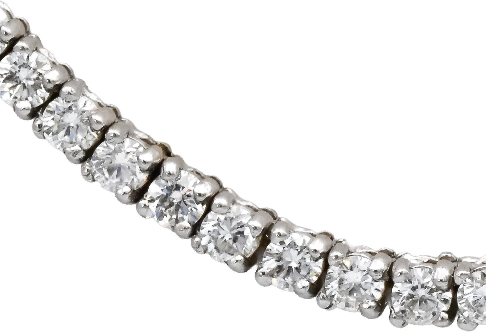 18k White Gold VS Round Diamond Tennis Necklace 14.94CT