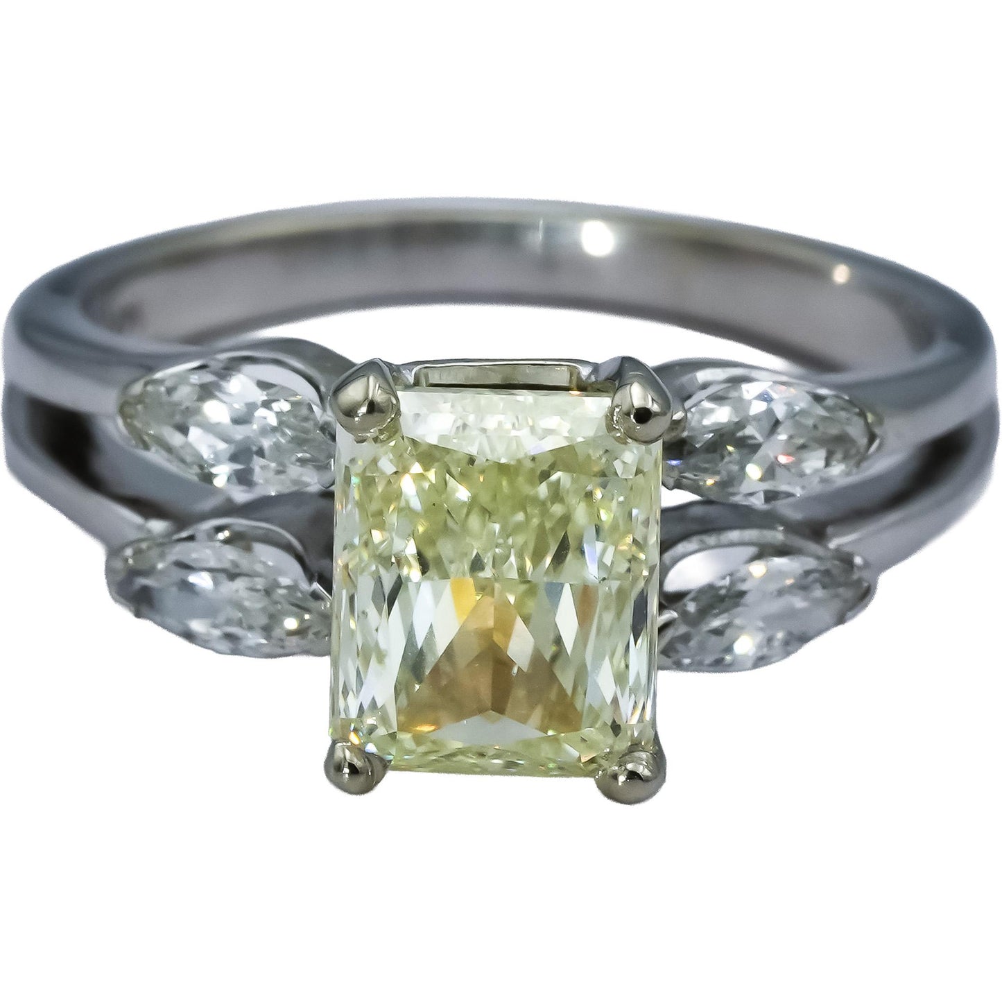 GIA 14k White Gold Radiant Cut Diamond Engagement Ring 3.61CT Size 8.75