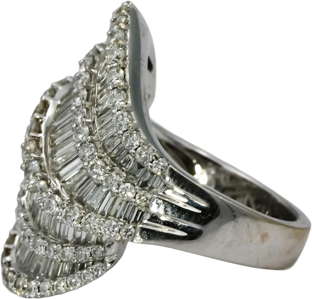 18k White Gold VS Round & Baguette Diamond Cluster Cocktail Ring 5.0CT Size 7