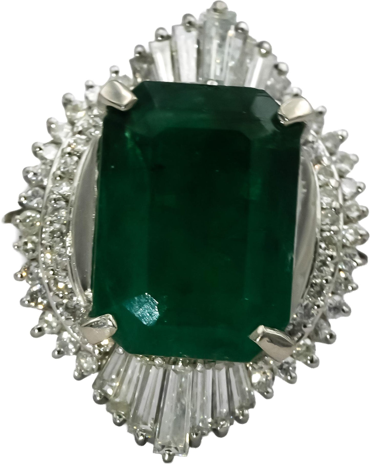 Platinum VS Diamond and Emerald Cocktail Ring 6.44CT Size 6.5