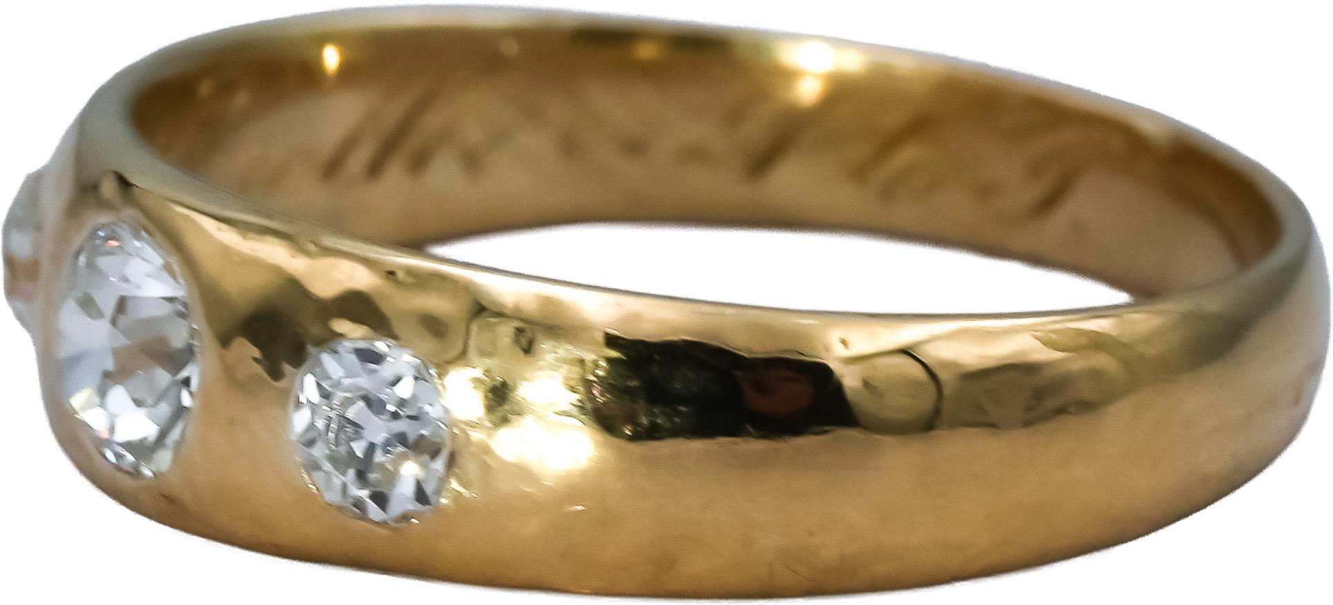 TIFFANY & CO. Vintage 18k Gold VS Old Euro Cut Diamond Three Stone Ring 0.50CT