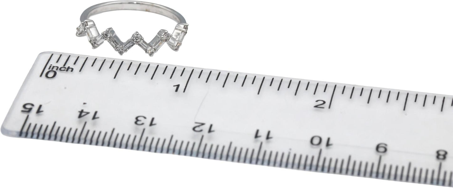 18k White Gold VS Round & Emerald Cut Diamond Zig Zag Band Ring 0.33CT Size 6.75