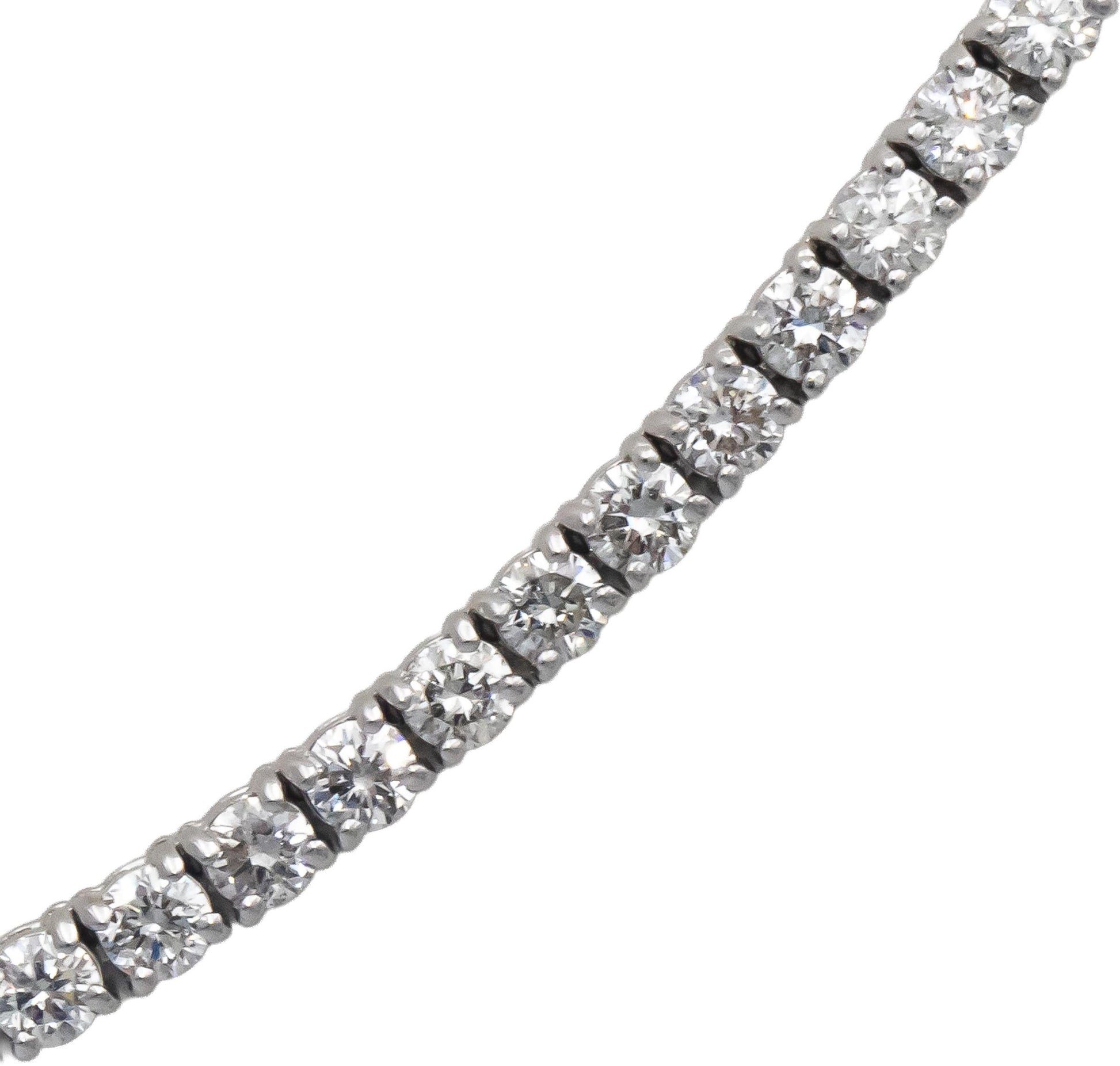 18k White Gold Round Diamond Tennis Necklace 10.70CT