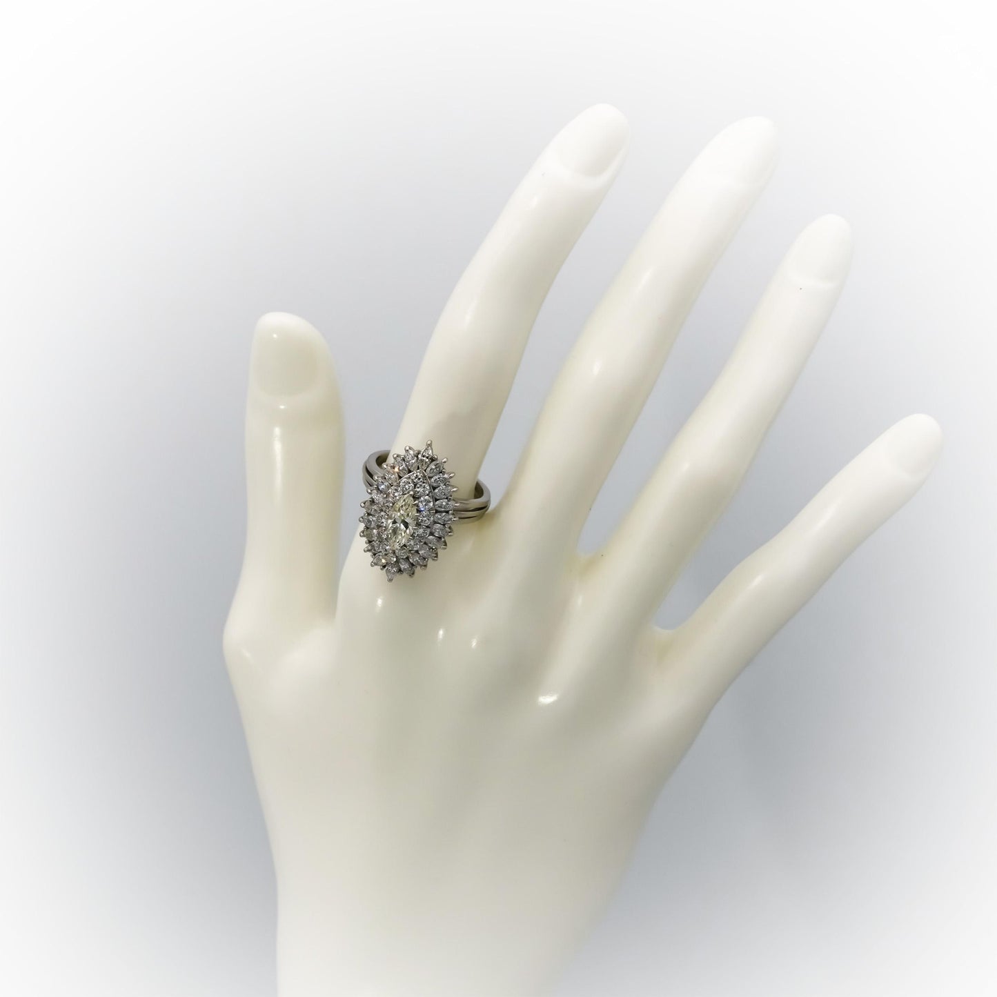 Vintage Platinum VS Marquise & Round Diamond Cocktail Ring 2.50CT Size 7
