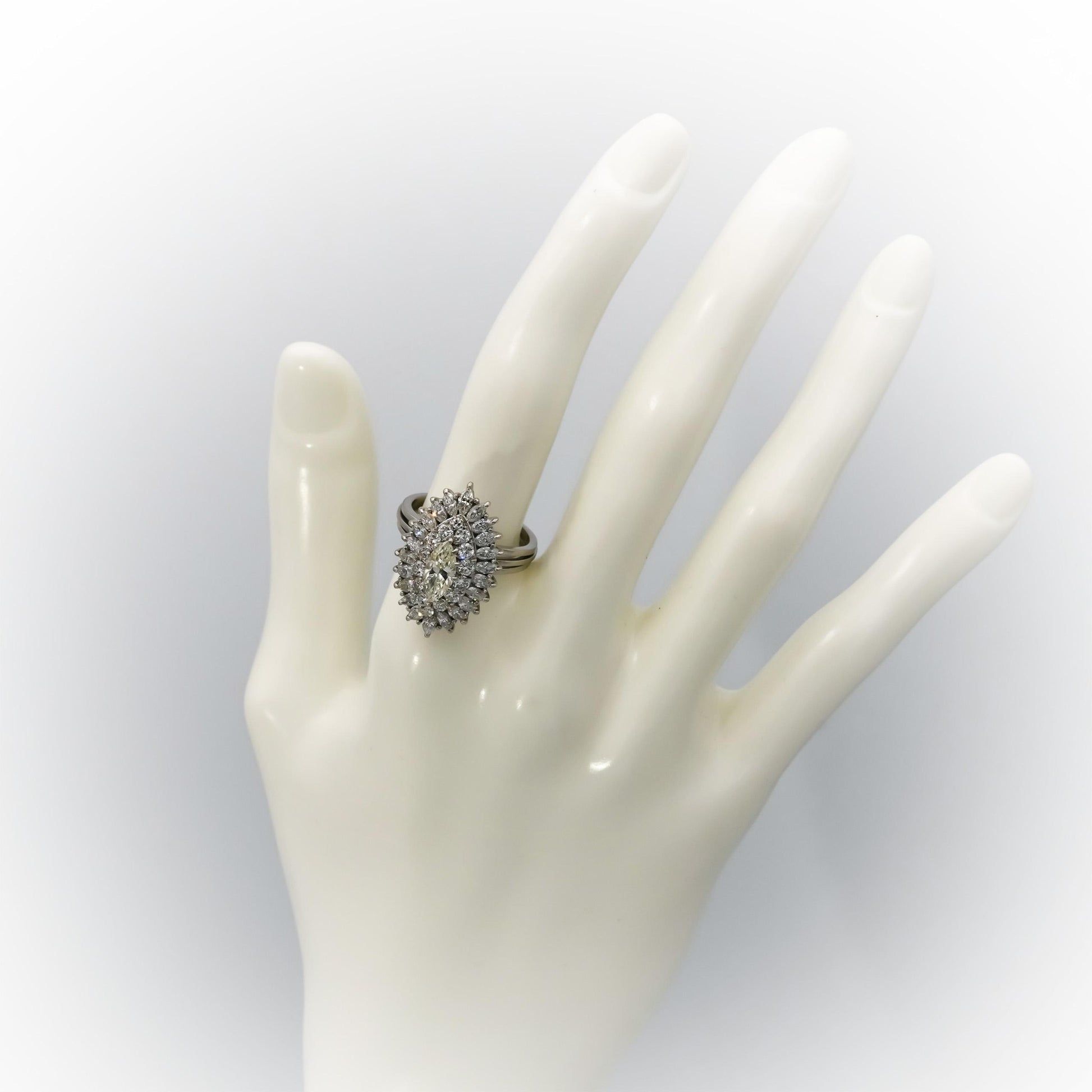 Vintage Platinum VS Marquise & Round Diamond Cocktail Ring 2.50CT Size 7